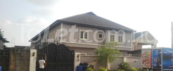 3 bedroom House for rent  shallom Estate Berger Ojodu Lagos