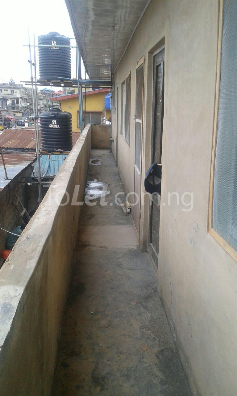 1 bedroom Flat / Apartment for rent Fola Agoro Area Yaba Yaba Lagos - 0