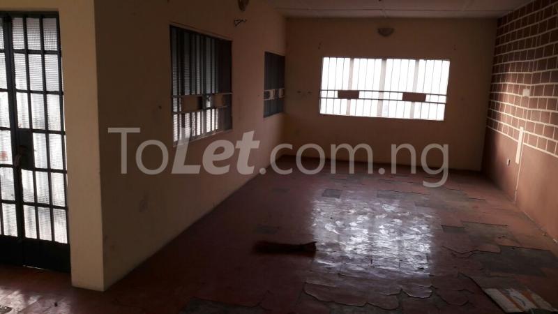 2 bedroom Flat / Apartment for rent Olayemi Street Surulere Surulere Lagos