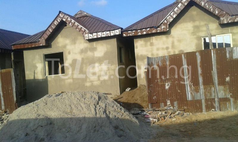 1 bedroom Flat / Apartment for rent Oyadiran Yaba Yaba Lagos - 0