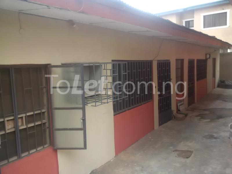 2 bedroom Flat / Apartment for rent 11 Kayode Taiwo Street, Magodo GRA Phase 2 Kosofe/Ikosi Lagos