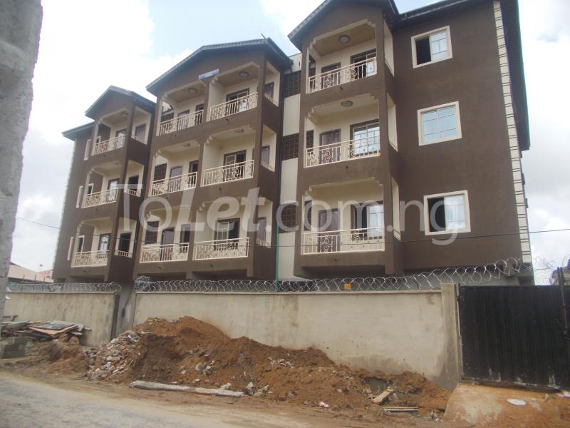 1 bedroom Flat / Apartment for rent Borno Way, Alagomeji Yaba Yaba Lagos - 0