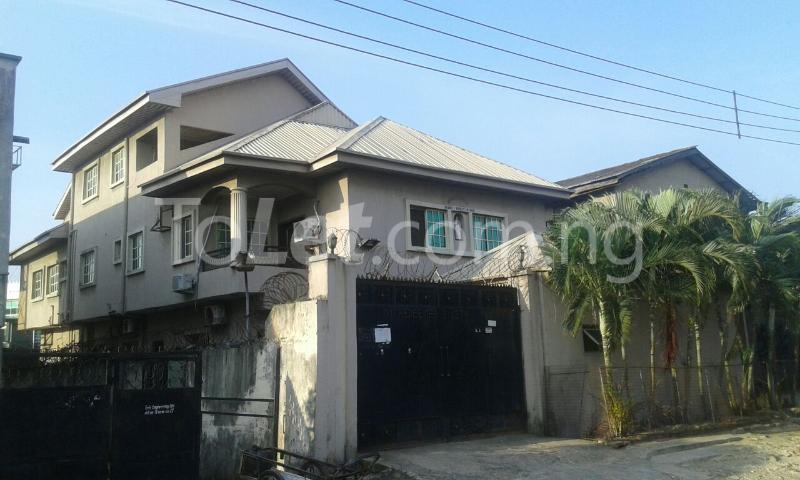 2 bedroom Flat / Apartment for rent Akoka, Yaba Yaba Lagos - 0
