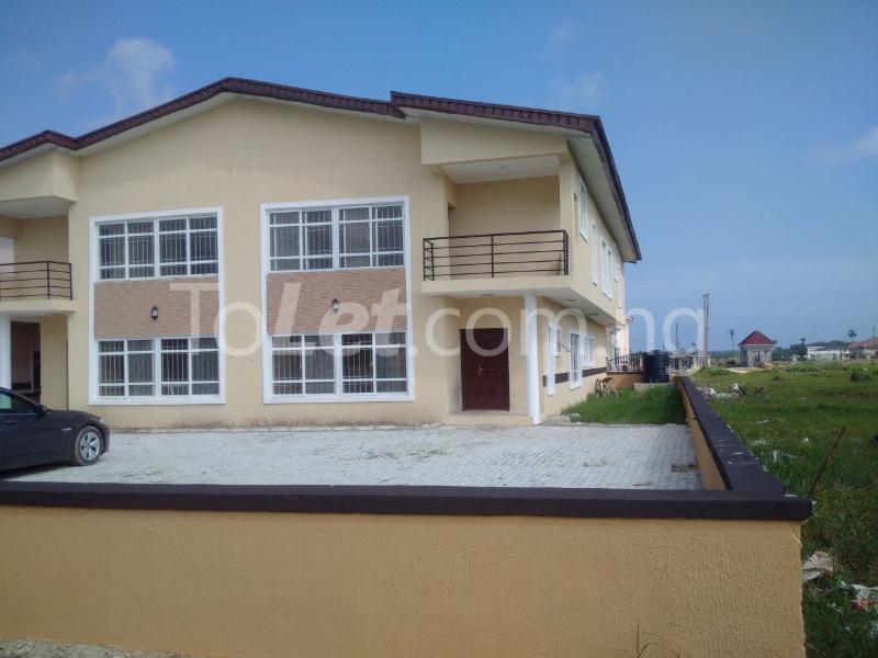 4 bedroom House for rent Behind New Shoprite Sangotedo Ajah Lagos