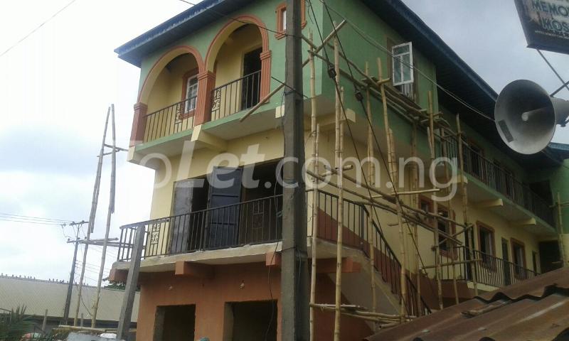 1 bedroom Flat / Apartment for rent St Finbars Road Akoka Yaba Yaba Lagos