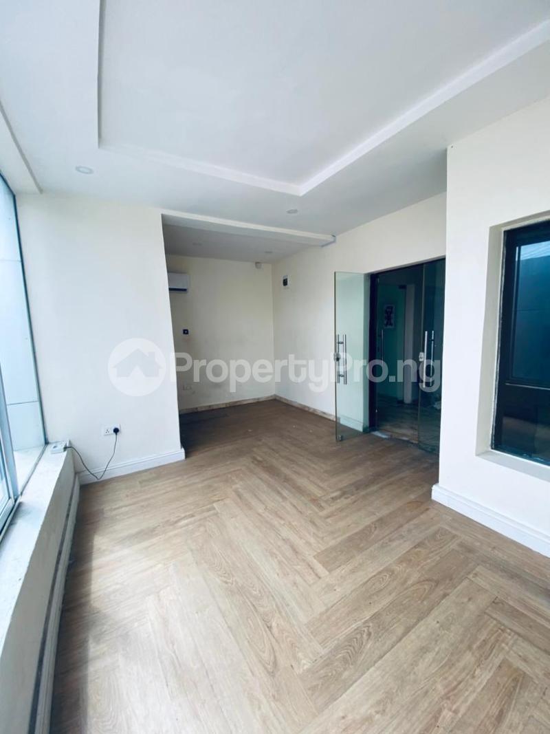 Commercial Property for rent Lekki Phase 1 Lekki Lagos - 0