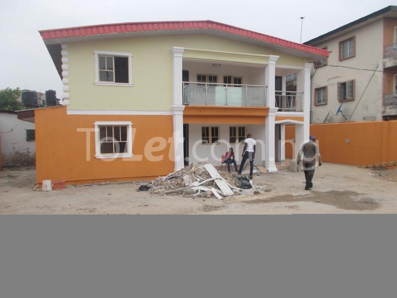 3 bedroom Flat / Apartment for rent 16 Alabi Street Gbagada Gbagada Lagos