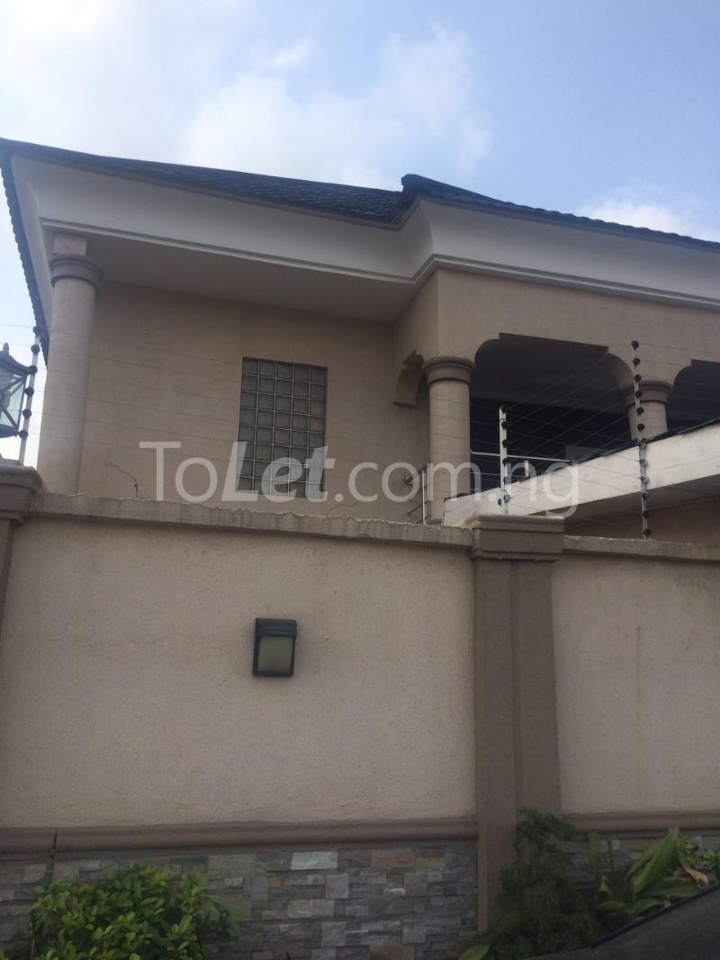 3 bedroom Flat / Apartment for rent Ogundare Street Off Ilorin Street Adelabu Surulere Surulere Lagos