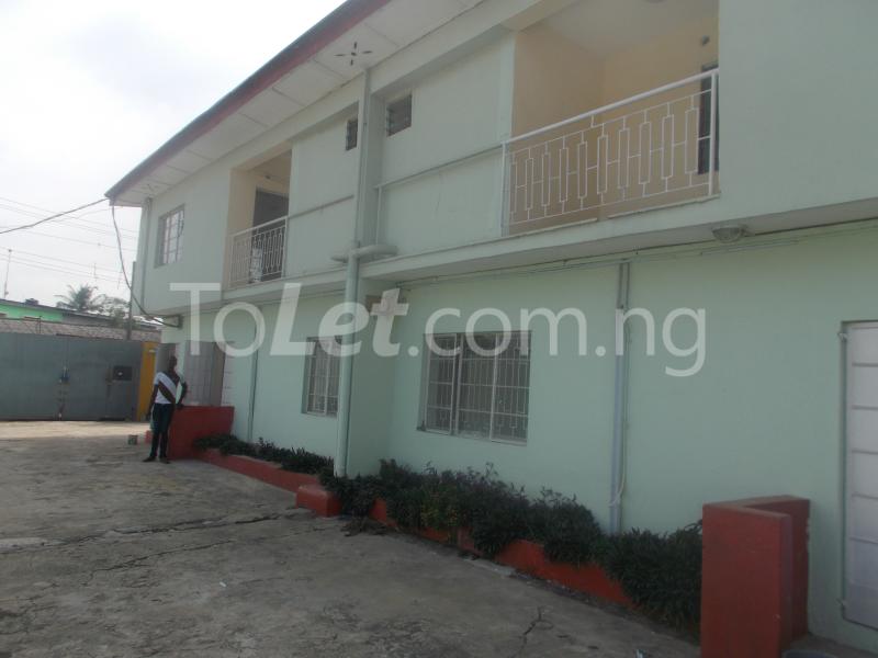 5 bedroom House for rent 8 Obanle Aro Crescent Ilupeju Maryland Lagos