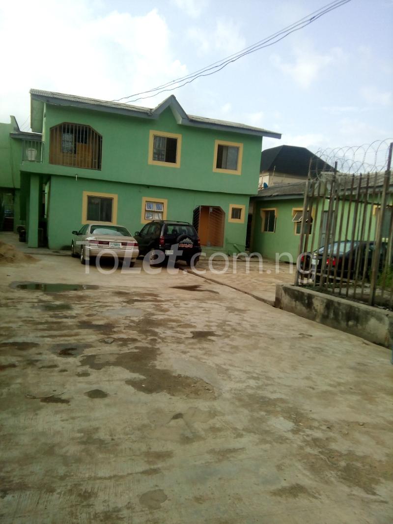2 bedroom Flat / Apartment for rent Shakiru Adeoye Ogudu Ogudu Lagos