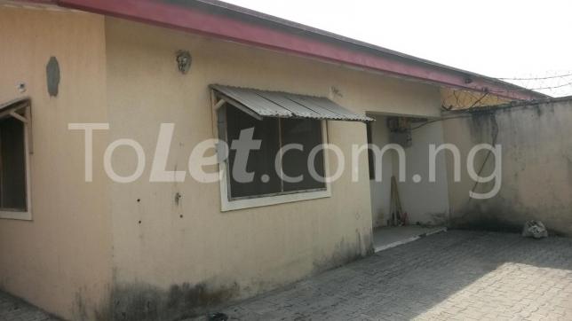 3 bedroom Flat / Apartment for rent Abraham Adesanya Estate Ajah Ibeju-Lekki Lagos