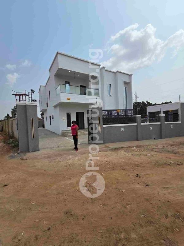 5 bedroom House for sale Enugu Enugu