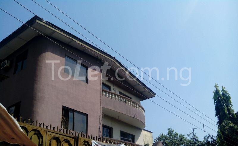 3 bedroom Flat / Apartment for rent No 11, Ogunbadero Street Off Alhaji Salami Street Surulere Surulere Lagos