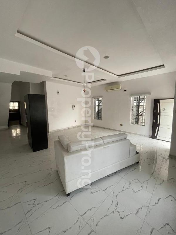 4 bedroom House for rent Osapa london Lekki Lagos