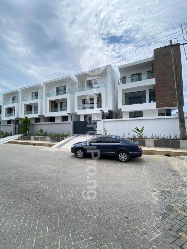 5 bedroom House for sale Osapa london Lekki Lagos