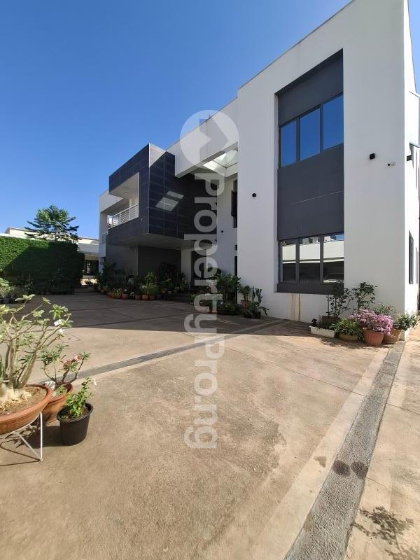 7 bedroom House for sale Guzape Abuja - 0