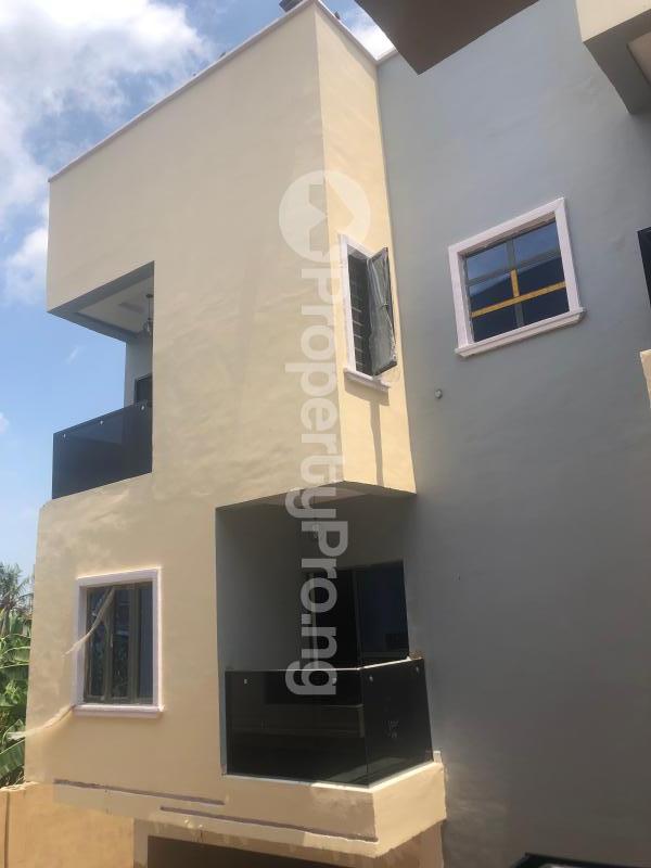 3 bedroom Flat / Apartment for sale Sabo Yaba Lagos