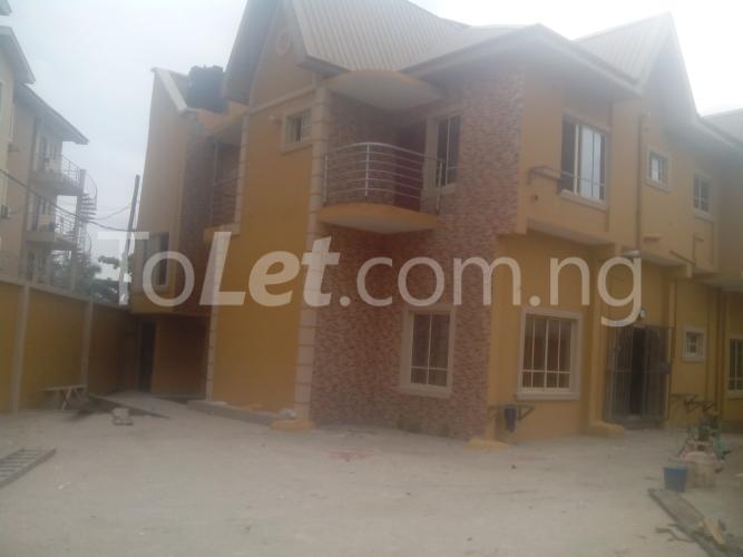 3 bedroom Flat / Apartment for rent 11, Taoridi Street Off Babs Animashaun Surulere Surulere Lagos