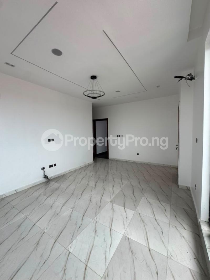 2 bedroom House for rent Lekki Lagos