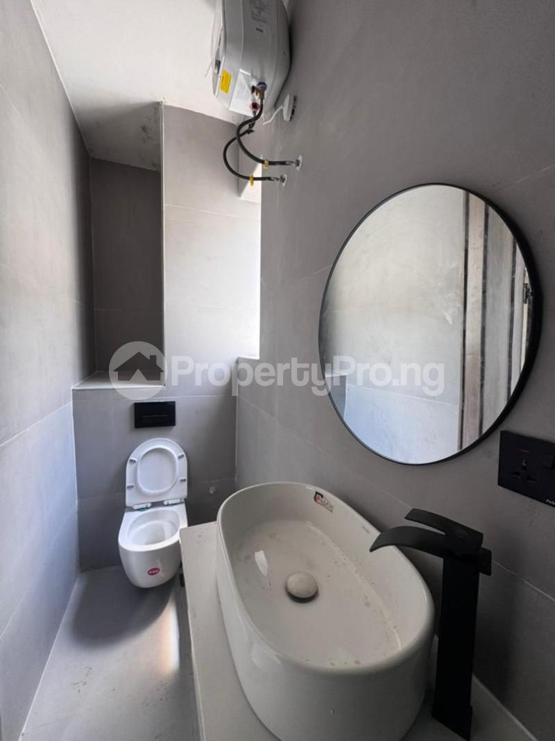 2 bedroom House for rent Lekki Phase 1 Lekki Lagos