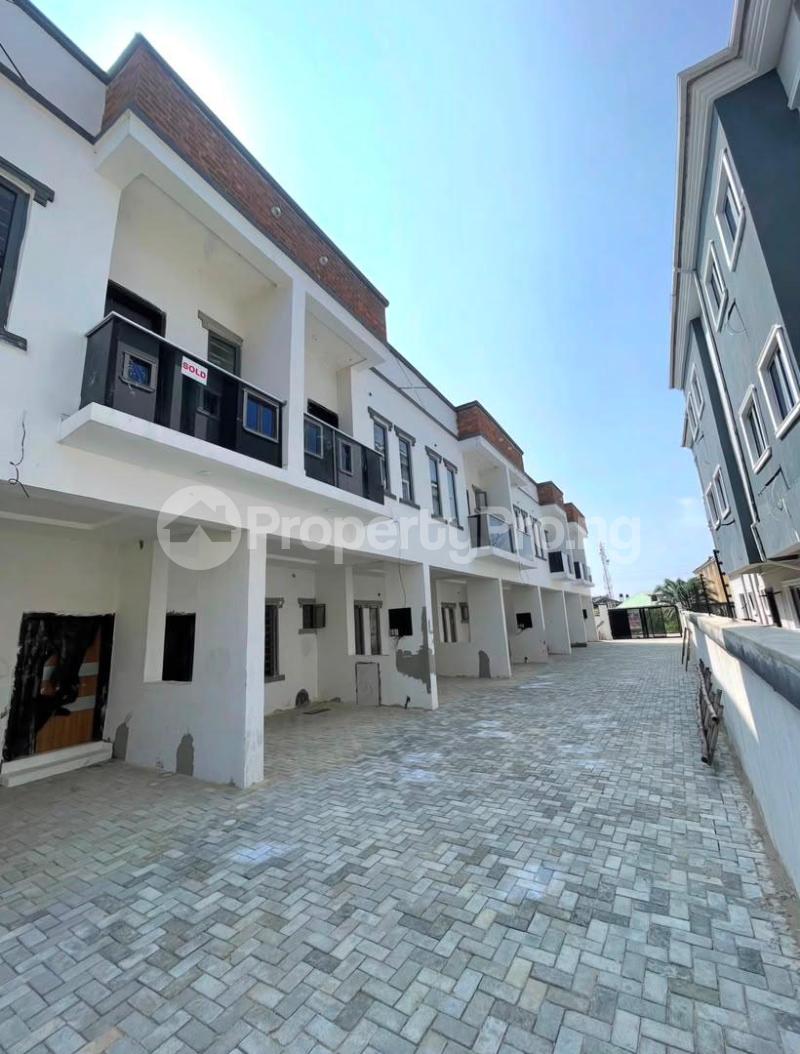 2 bedroom House for sale Ikota Lekki Lagos