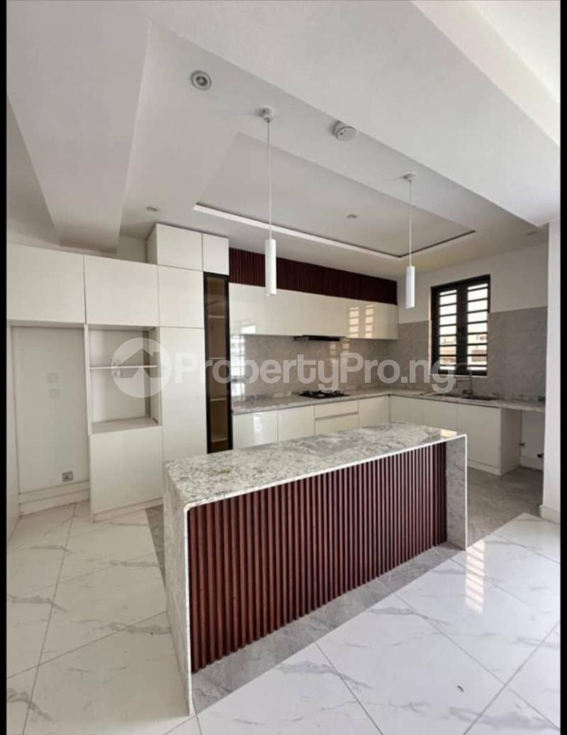 2 bedroom House for rent Lekki Phase 1 Lekki Lagos