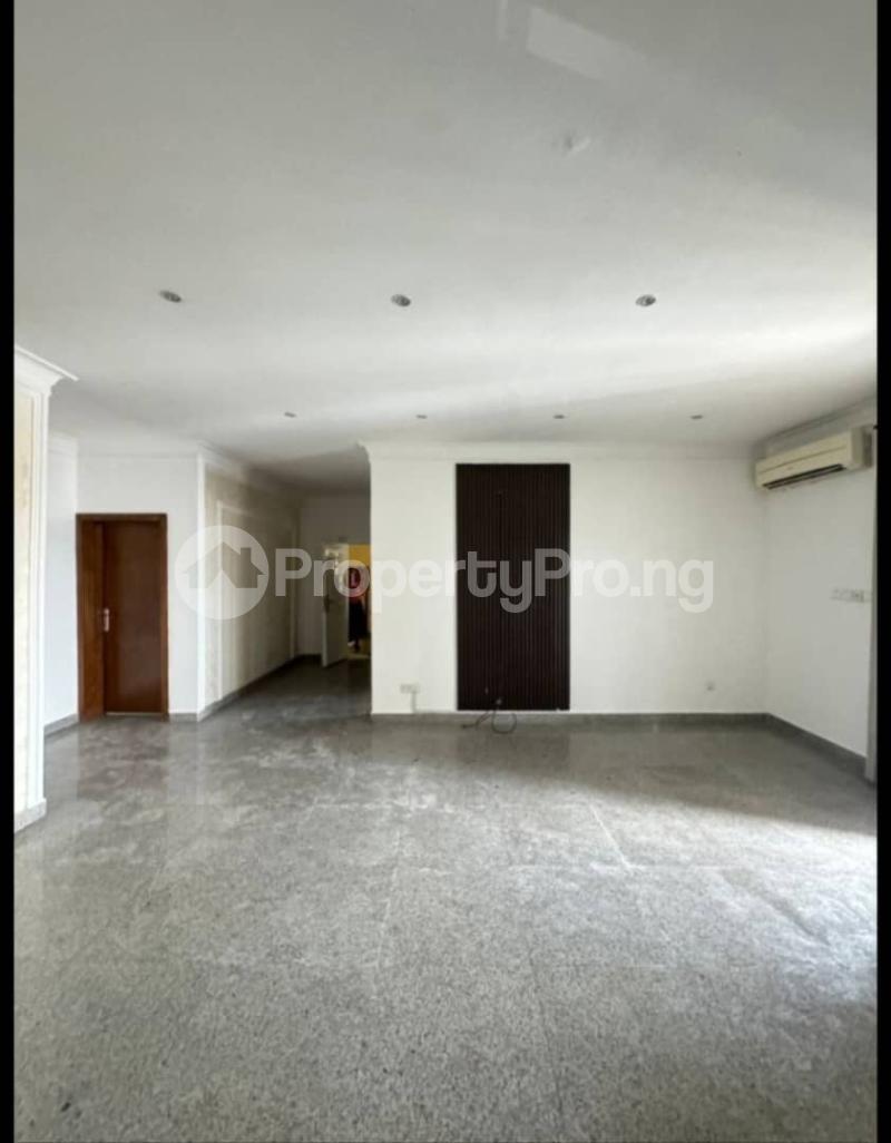 2 bedroom House for rent Lekki Phase 1 Lekki Lagos