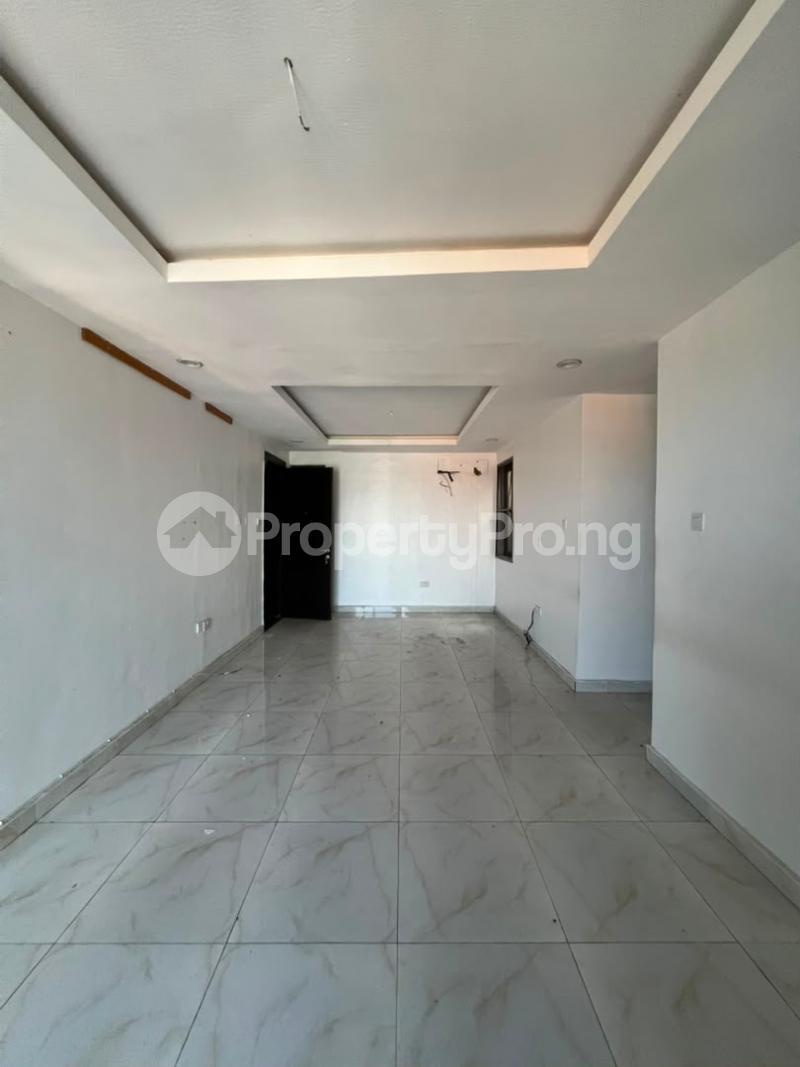 2 bedroom House for rent Mobil Road Ajah Lagos