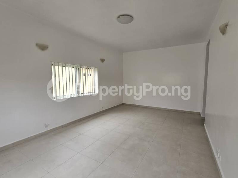 2 bedroom House for rent Ikoyi Lagos