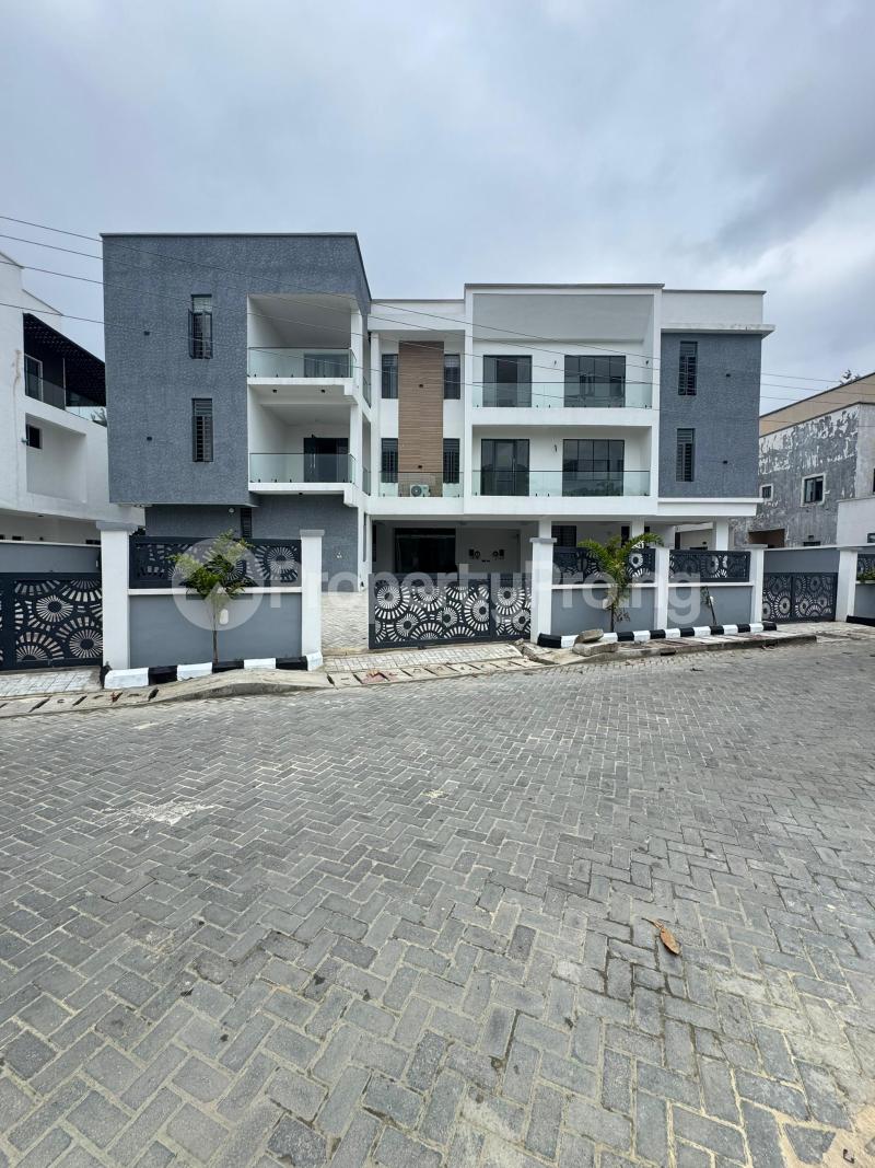 2 bedroom House for sale Osapa london Lekki Lagos