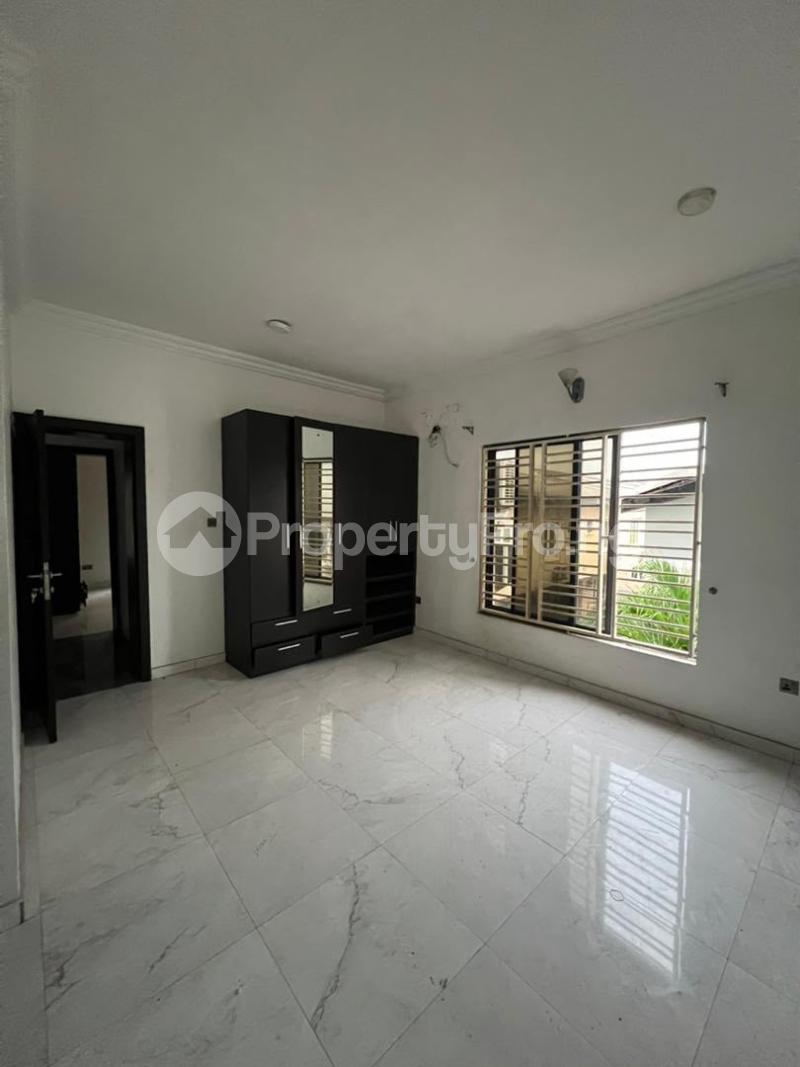 2 bedroom House for rent Ikate Lekki Lagos