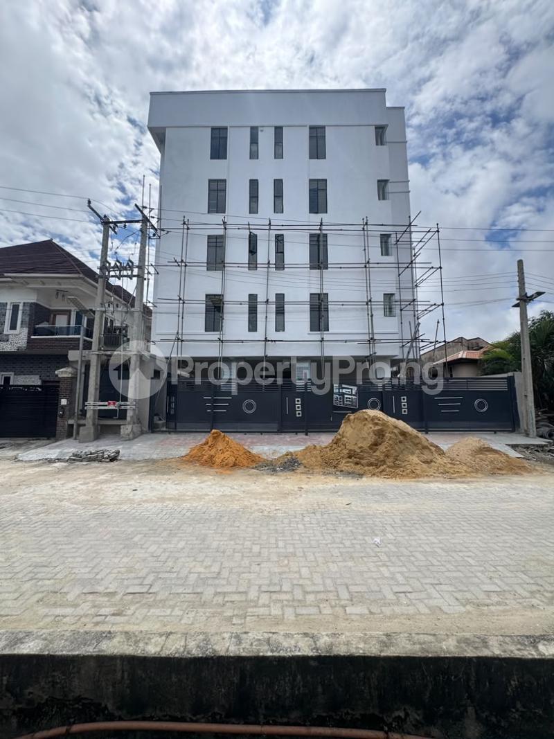 2 bedroom House for sale Osapa london Lekki Lagos