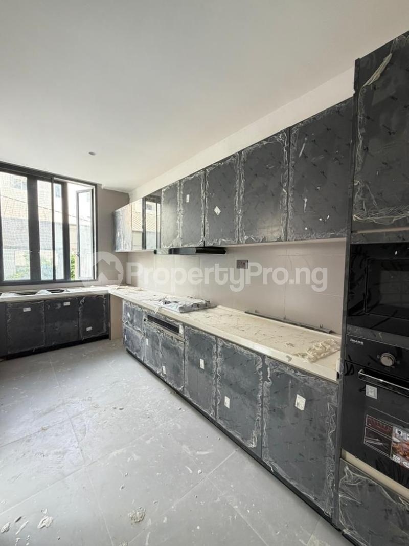 2 bedroom House for sale Lekki Phase 1 Lekki Lagos