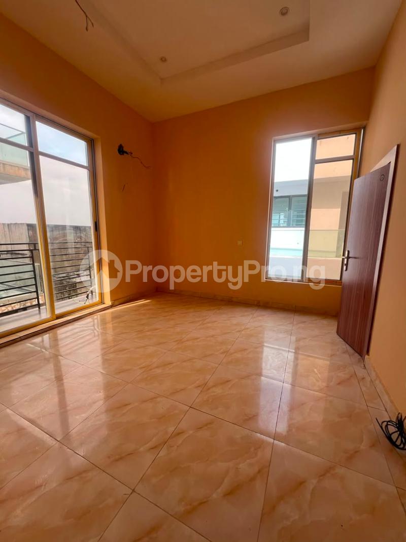 2 bedroom House for rent Ikate Lekki Lagos