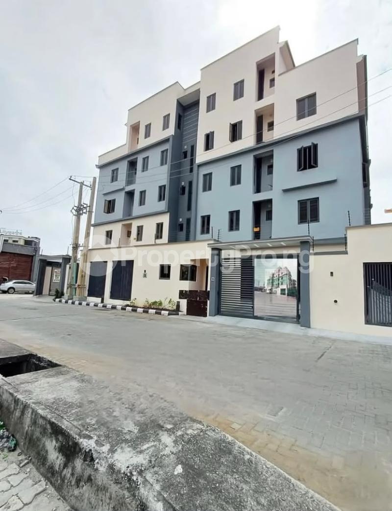 2 bedroom House for rent Lekki Phase 1 Lekki Lagos
