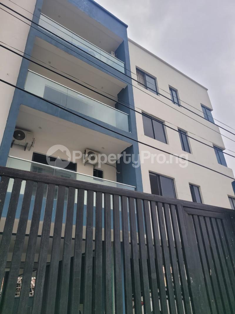 2 bedroom House for rent Ikate Lekki Lagos
