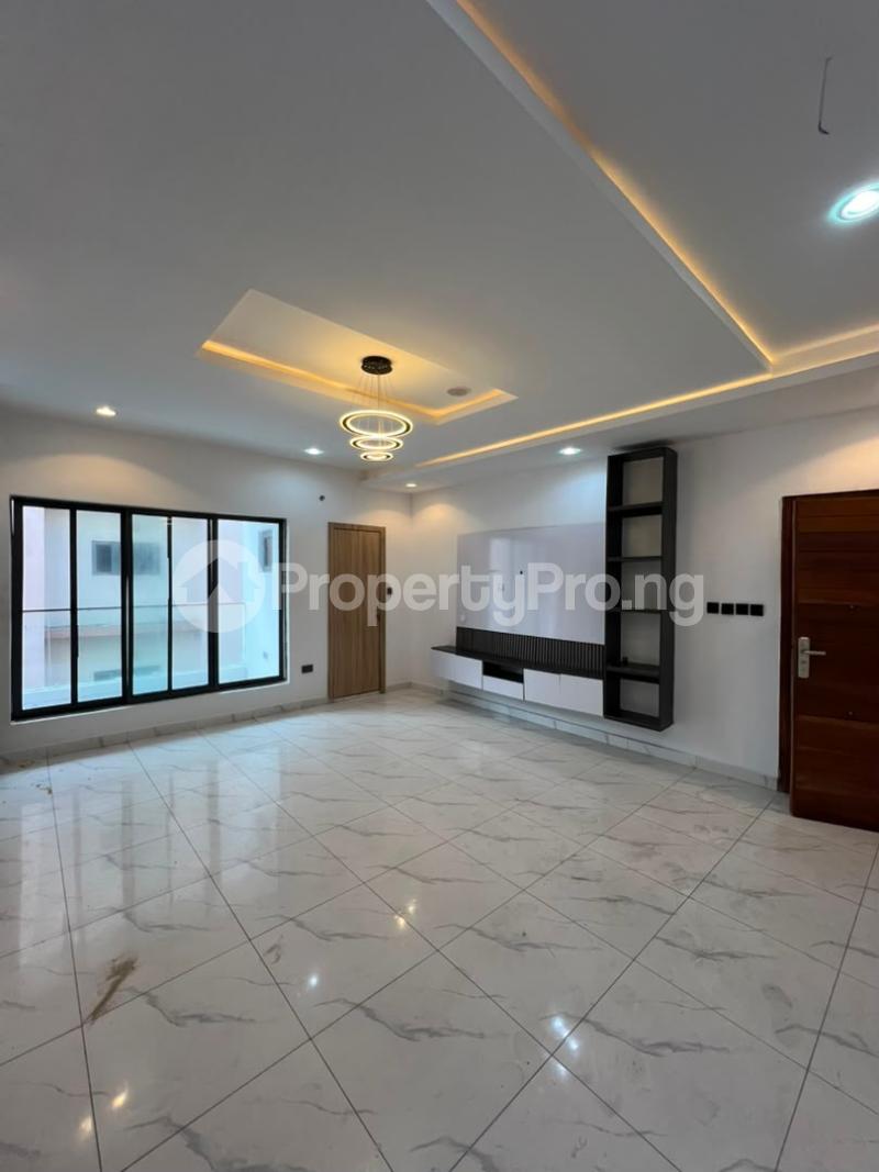 2 bedroom House for rent Ilasan Lekki Lagos