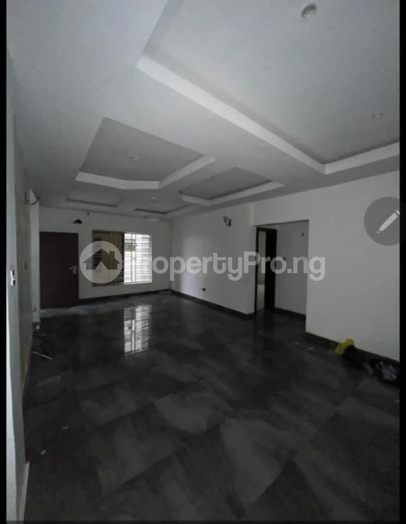 2 bedroom House for rent Ikate Lekki Lagos