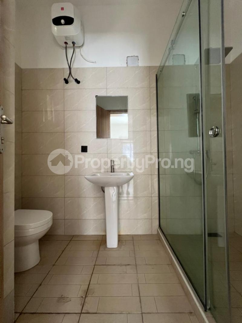 2 bedroom House for rent Mobil Road Ajah Lagos