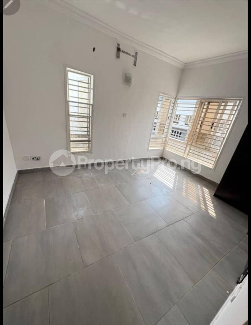 2 bedroom House for rent Ikate Lekki Lagos