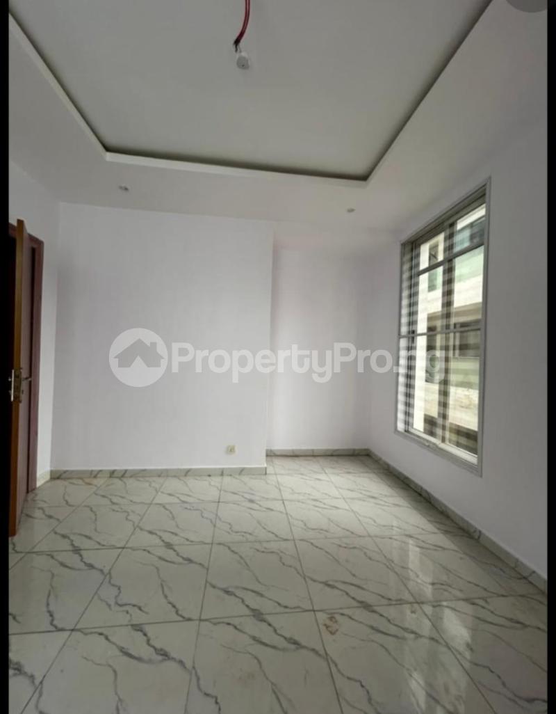2 bedroom House for rent Ikate Lekki Lagos