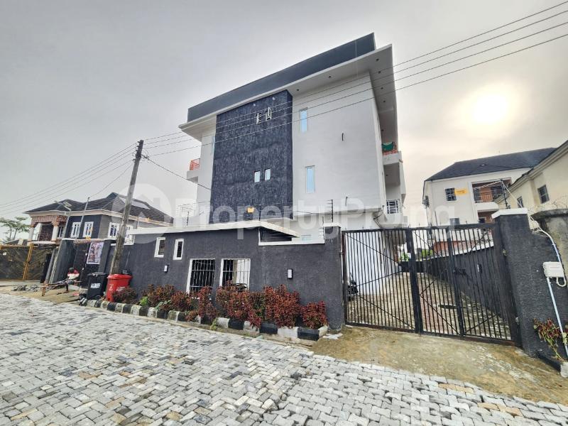 2 bedroom House for sale Abraham adesanya estate Ajah Lagos