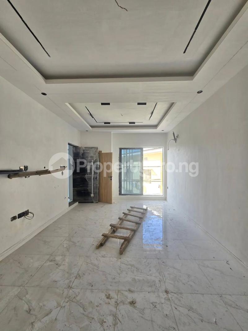 2 bedroom Flat / Apartment for sale Shonibare Estate Maryland Lagos