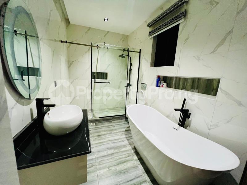 2 bedroom House for shortlet Ikota Lekki Lagos