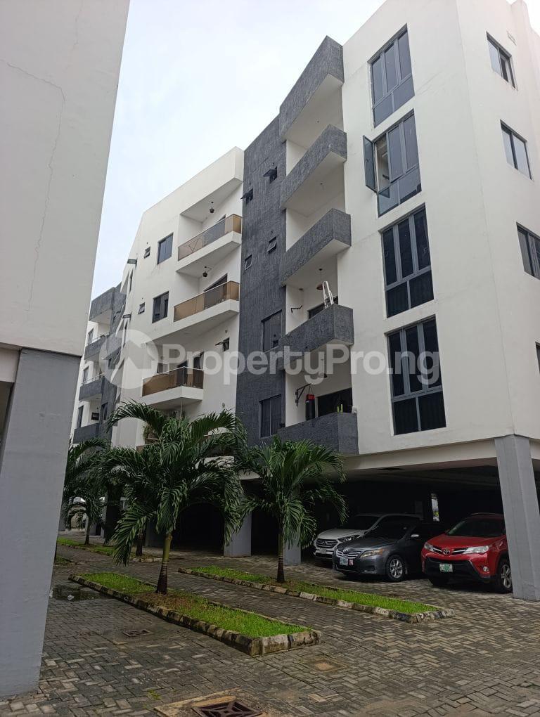 2 bedroom House for rent SPG Road Lekki Lagos