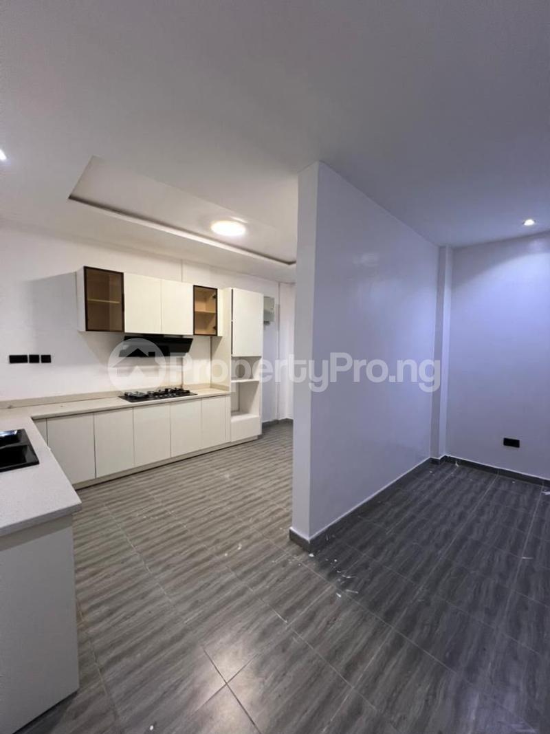 2 bedroom House for rent Freedom Way Lekki Lagos