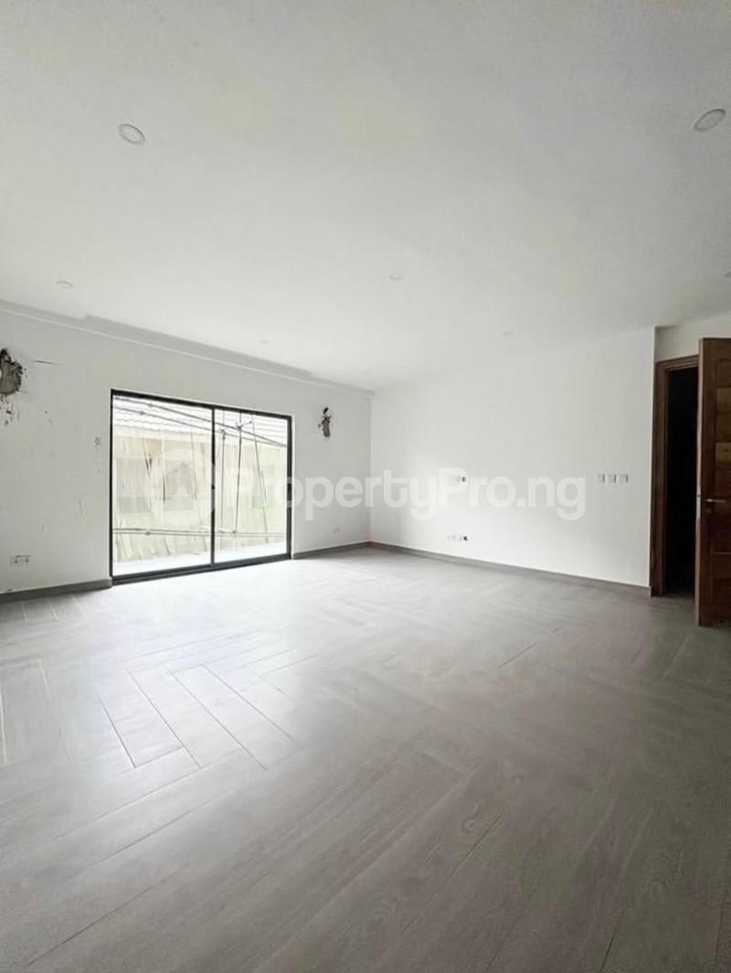 2 bedroom House for rent Ikate Lekki Lagos