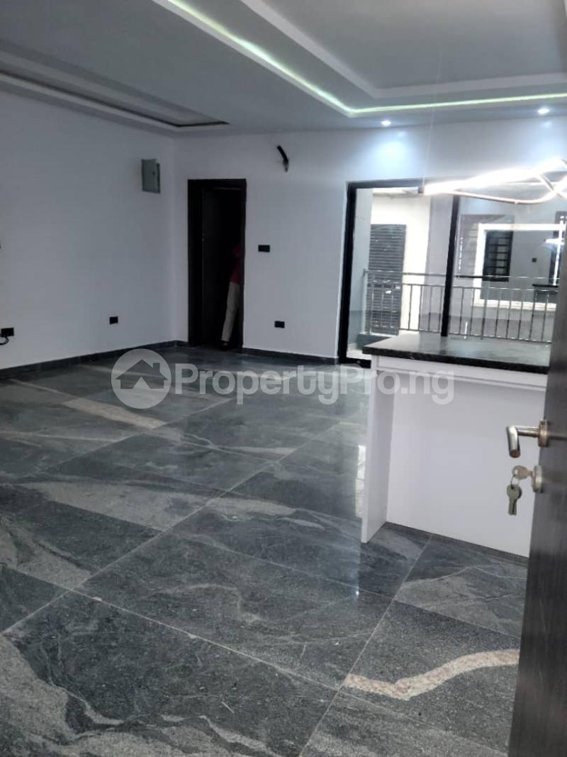 2 bedroom House for rent Ikate Lekki Lagos