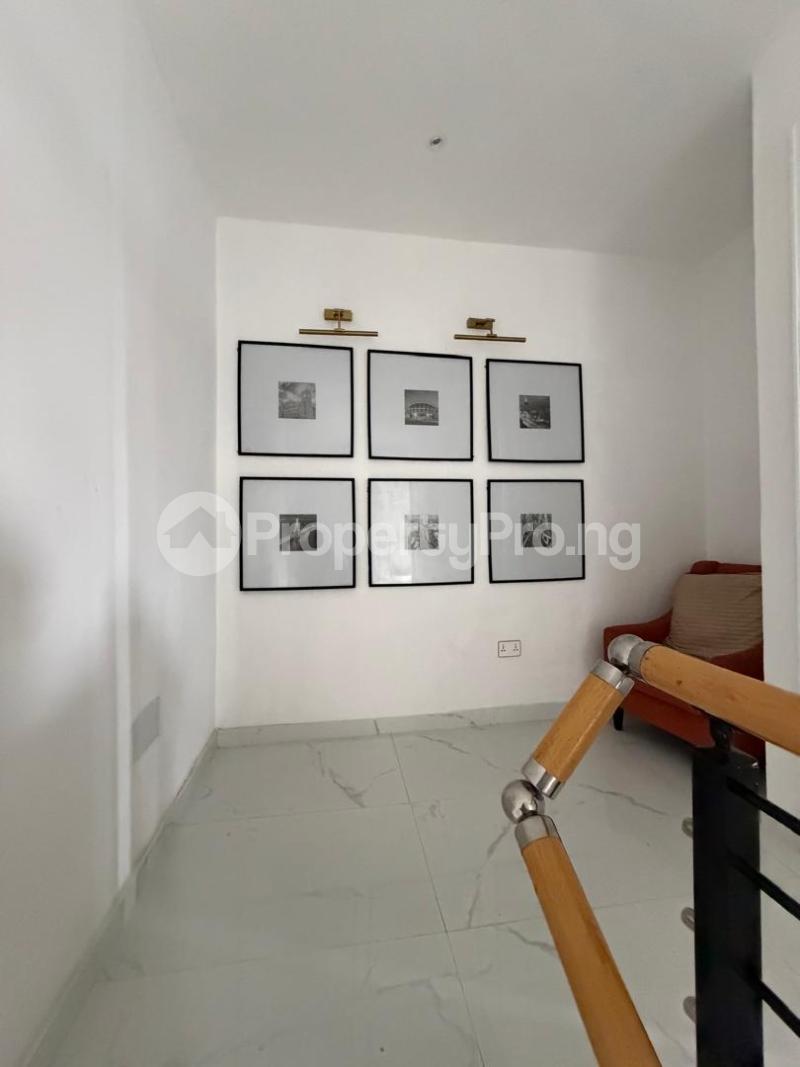 2 bedroom House for rent Ikate Lekki Lagos