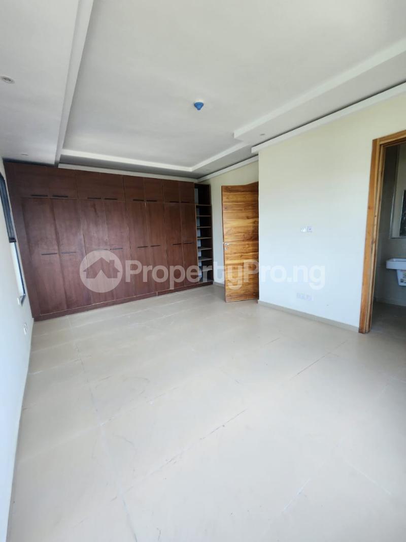 2 bedroom House for rent Victoria Island Lagos